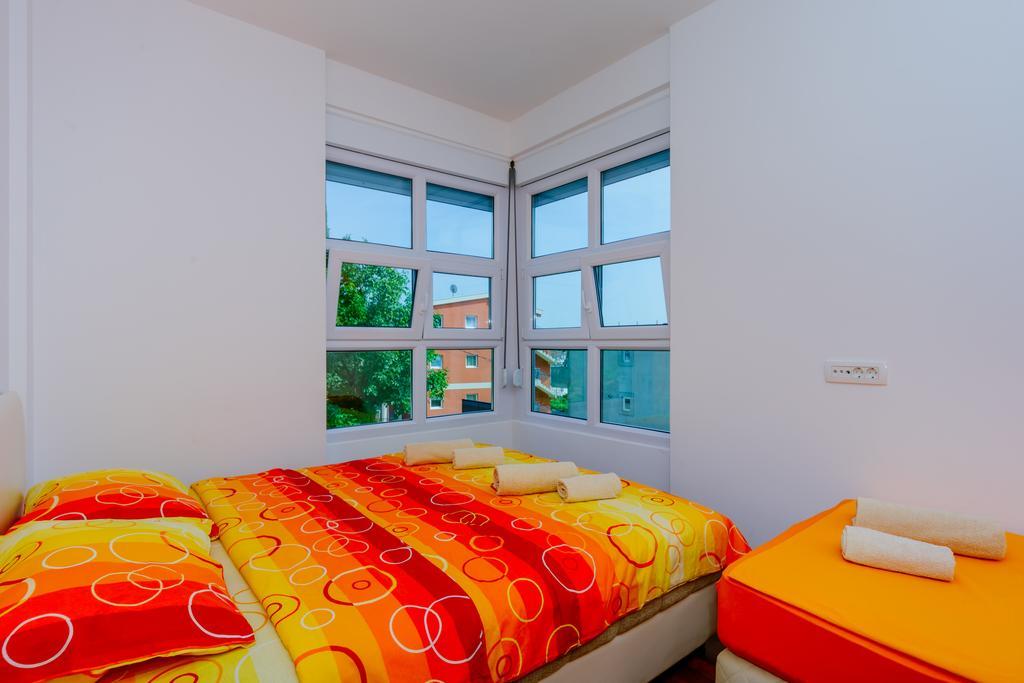 Apartments Bujkovic بار المظهر الخارجي الصورة