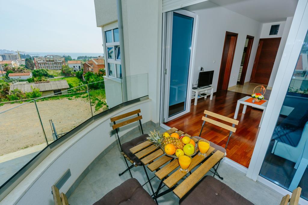 Apartments Bujkovic بار المظهر الخارجي الصورة
