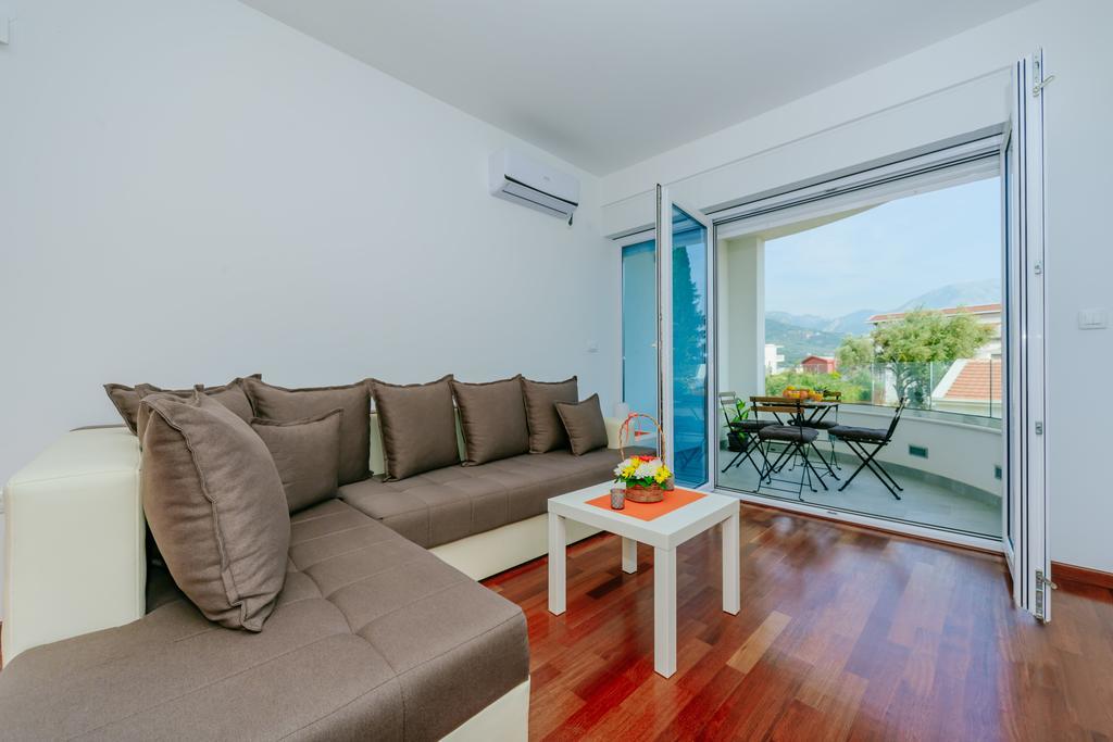 Apartments Bujkovic بار المظهر الخارجي الصورة