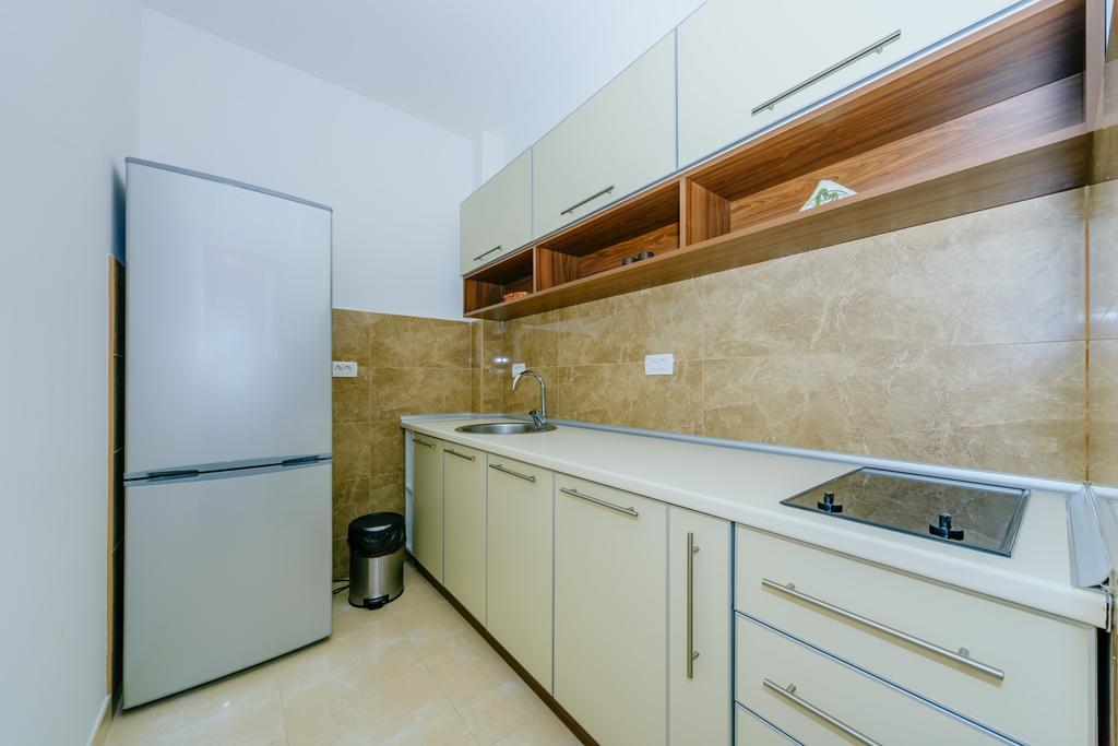 Apartments Bujkovic بار المظهر الخارجي الصورة