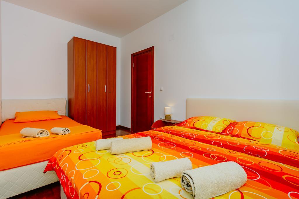 Apartments Bujkovic بار المظهر الخارجي الصورة