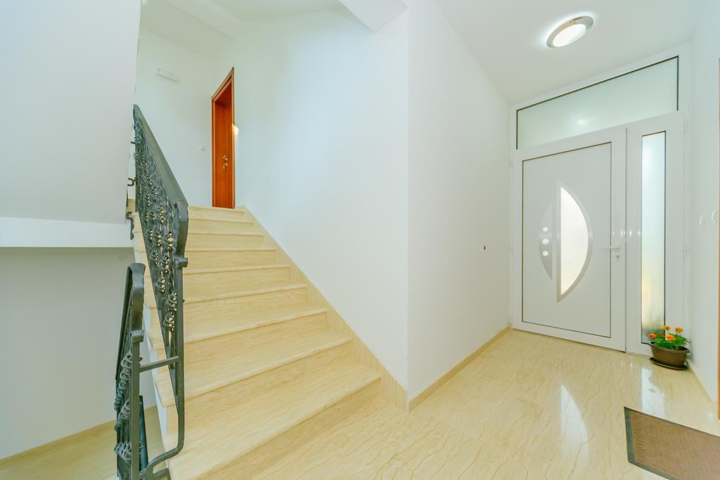 Apartments Bujkovic بار المظهر الخارجي الصورة