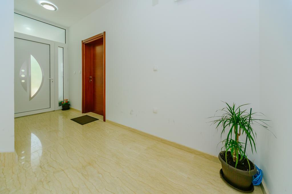 Apartments Bujkovic بار المظهر الخارجي الصورة