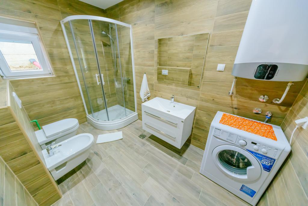 Apartments Bujkovic بار المظهر الخارجي الصورة