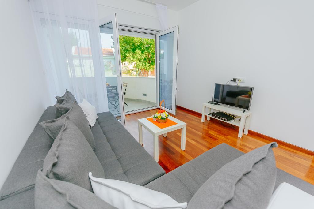 Apartments Bujkovic بار المظهر الخارجي الصورة