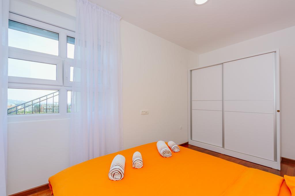 Apartments Bujkovic بار المظهر الخارجي الصورة