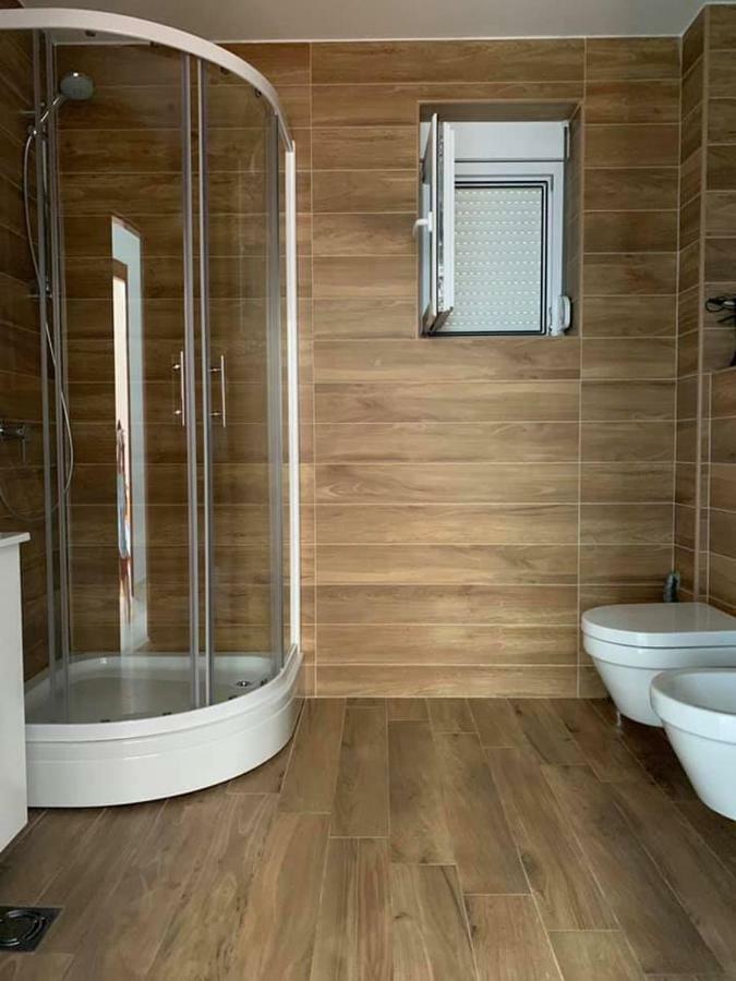 Apartments Bujkovic بار المظهر الخارجي الصورة