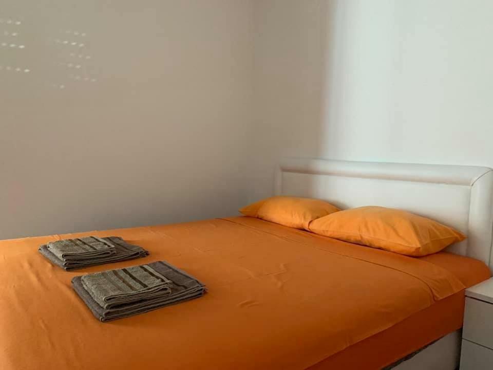 Apartments Bujkovic بار المظهر الخارجي الصورة